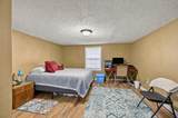 1802 Sumner Road South - Photo 17