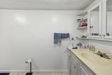 1802 Sumner Road South - Photo 19