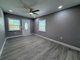 412 Holloway Avenue - Photo 6