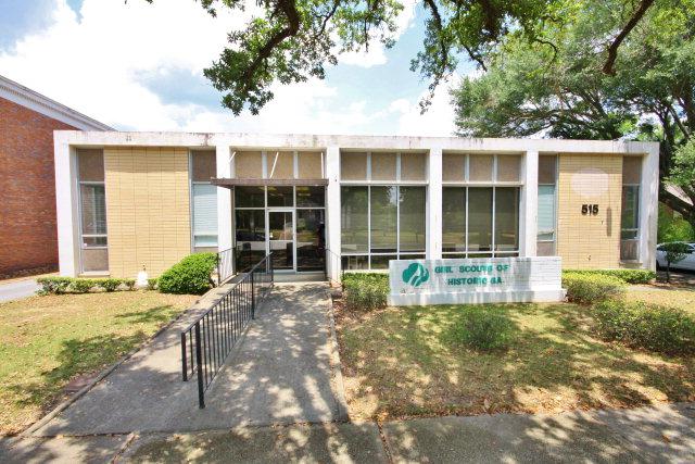 515 Pine Ave - Photo 1