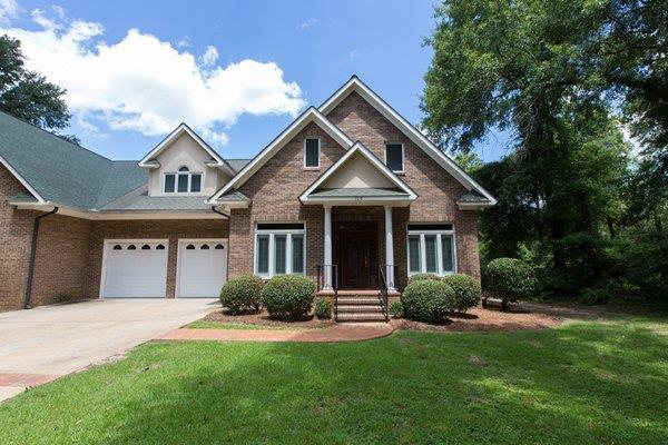 108 Saxton Place - Photo 1