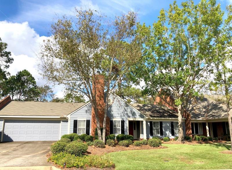 2434 Tuxedo Place - Photo 1