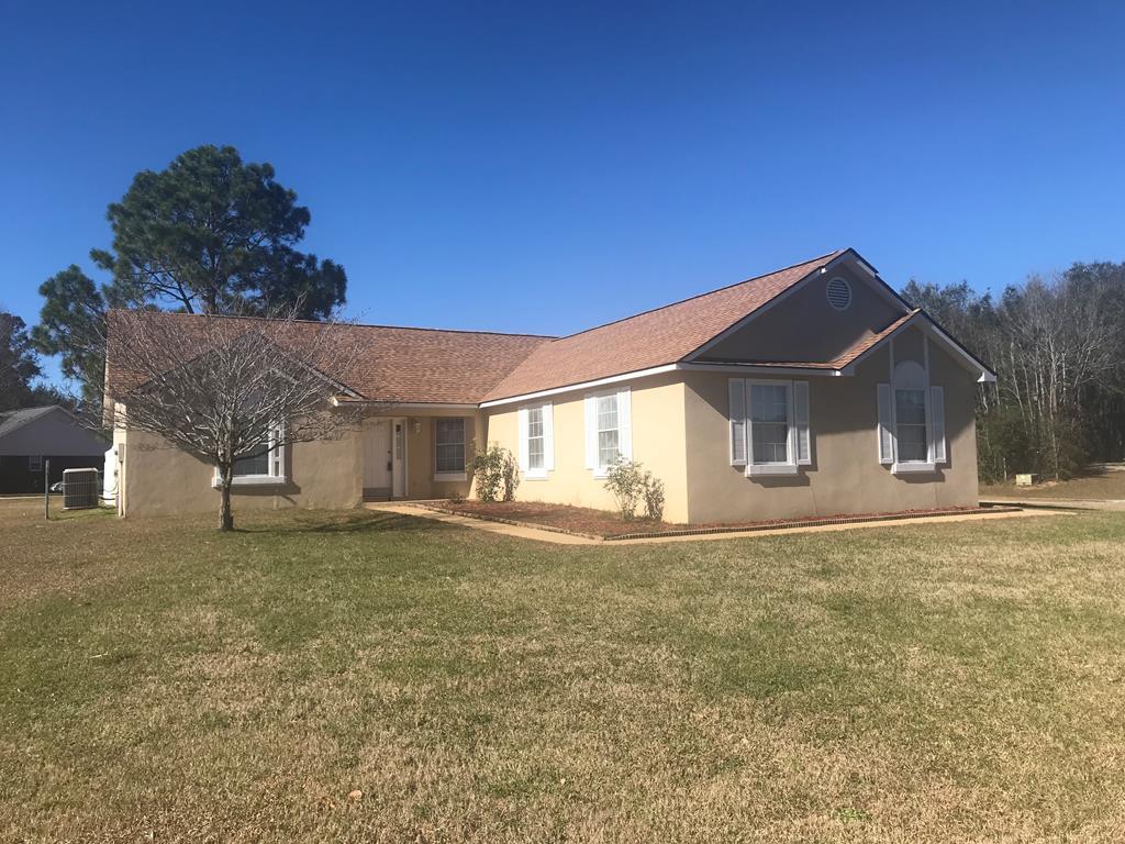 113 Pine Lakes Circle - Photo 1