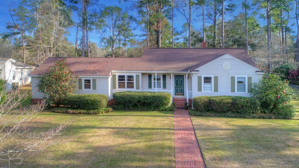 1418 Pinecrest Dr - Photo 1