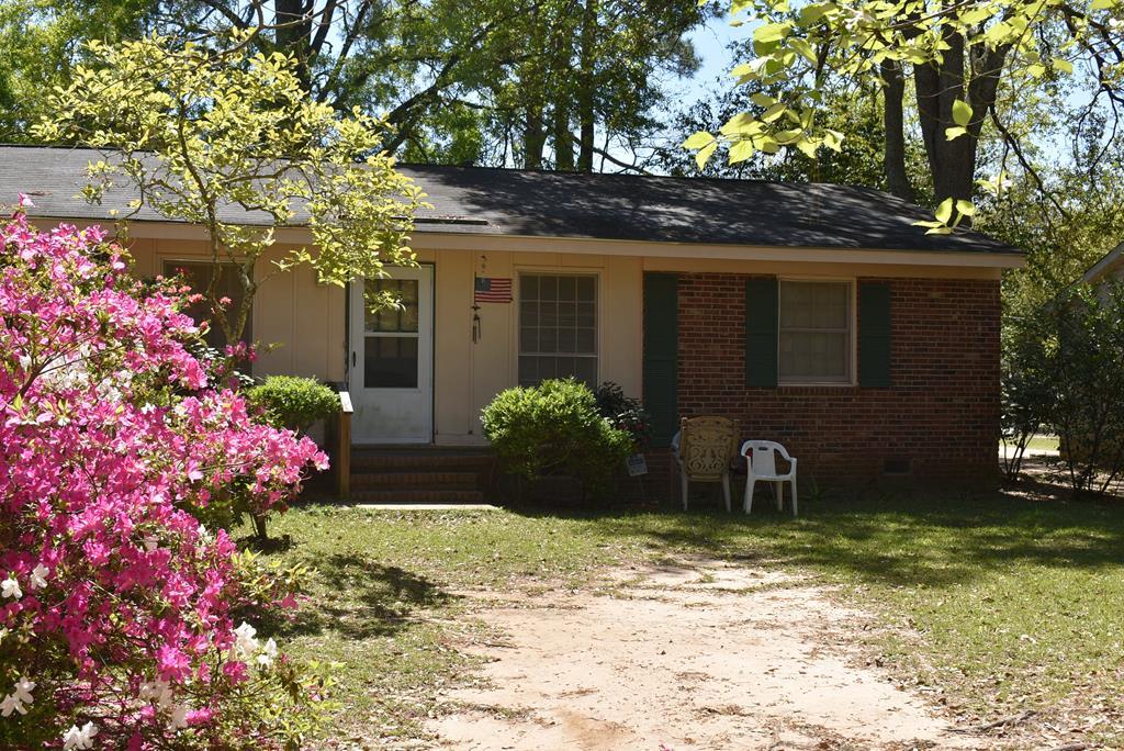 1514 Highland Avenue - Photo 1