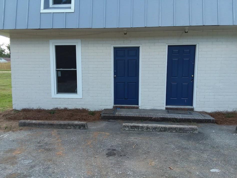 2112 Gordon Avenue W - Photo 1