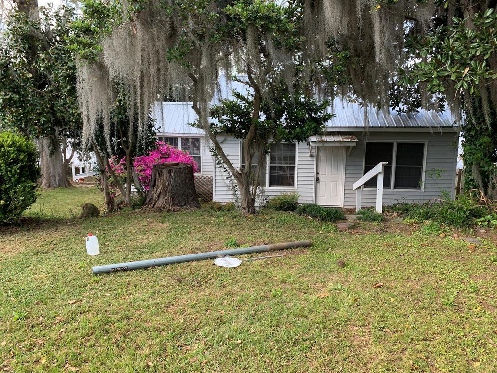 288 Spring Creek Circle N - Photo 1