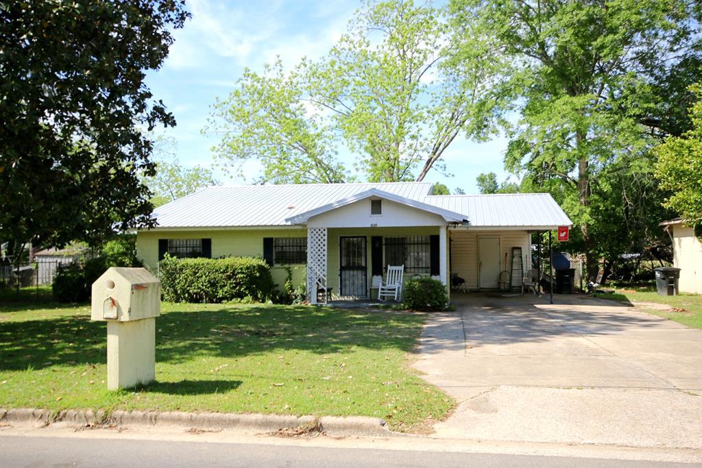435 Wadkins Ave - Photo 1