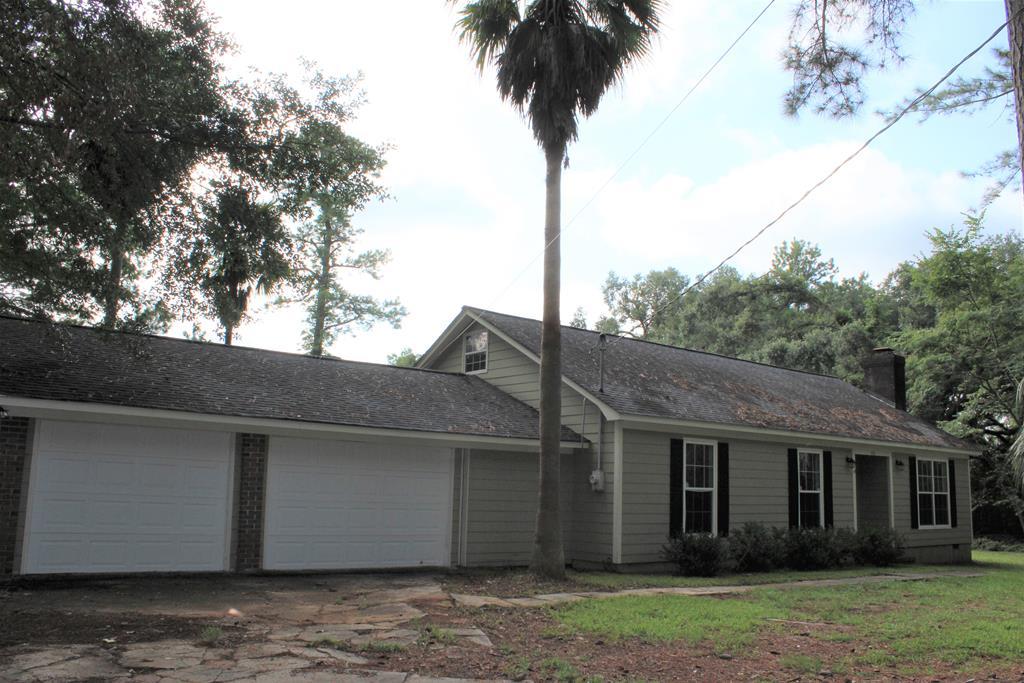 300 Wesleyan Avenue - Photo 1