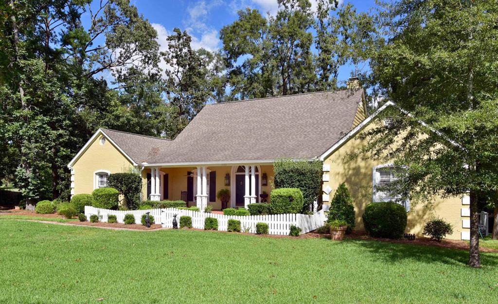 2305 Kings Court - Photo 1