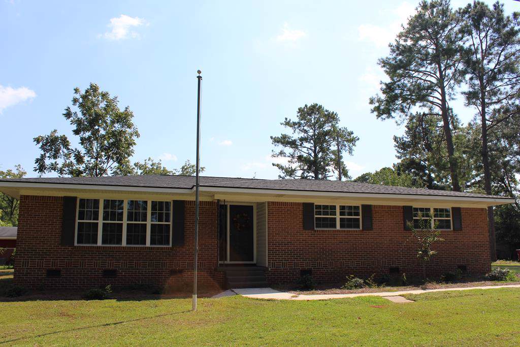 1620 Stuart Avenue - Photo 1