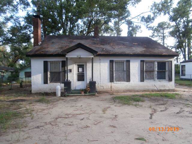 820 Residence Avenue - Photo 1