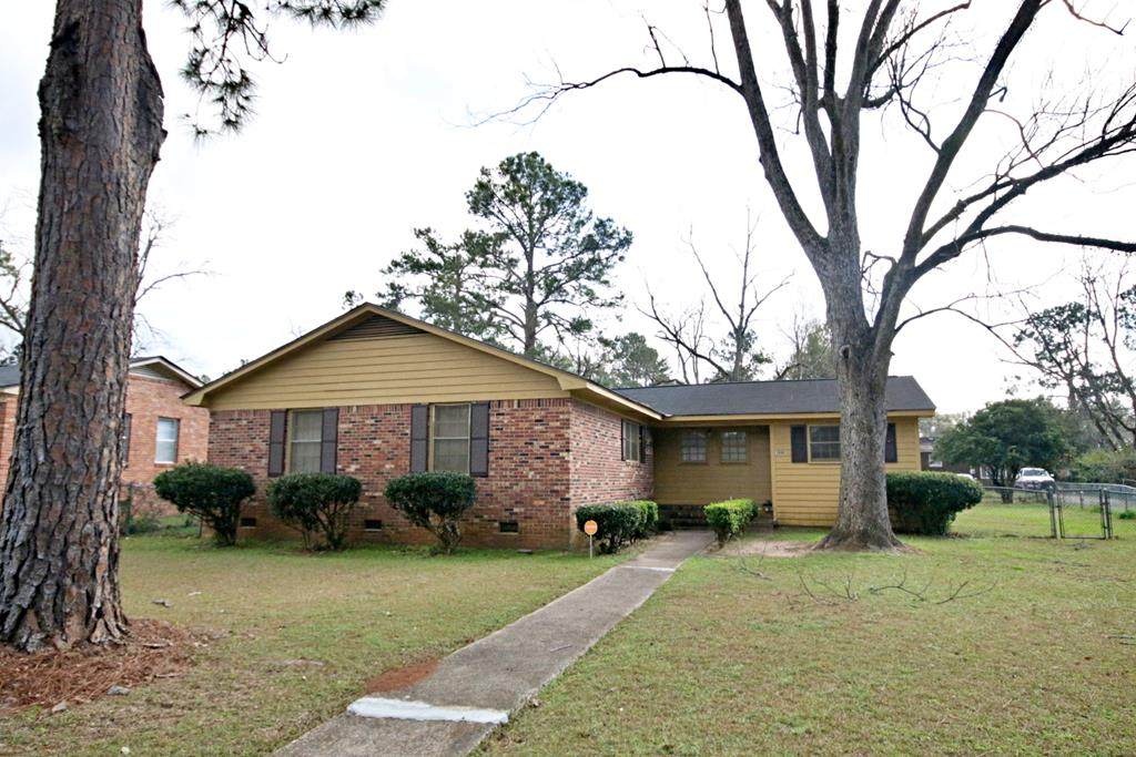 2104 Jones - Photo 1