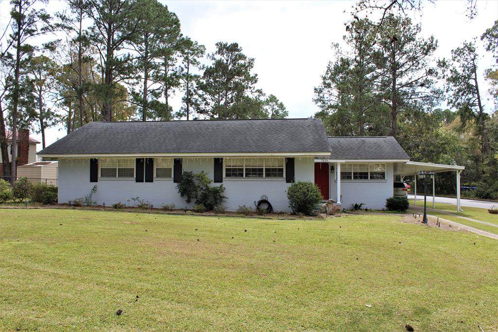 1656 Maryland Drive - Photo 1