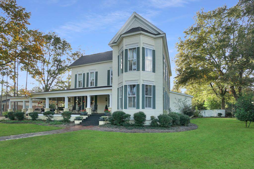 505 N Isabella Street - Photo 1