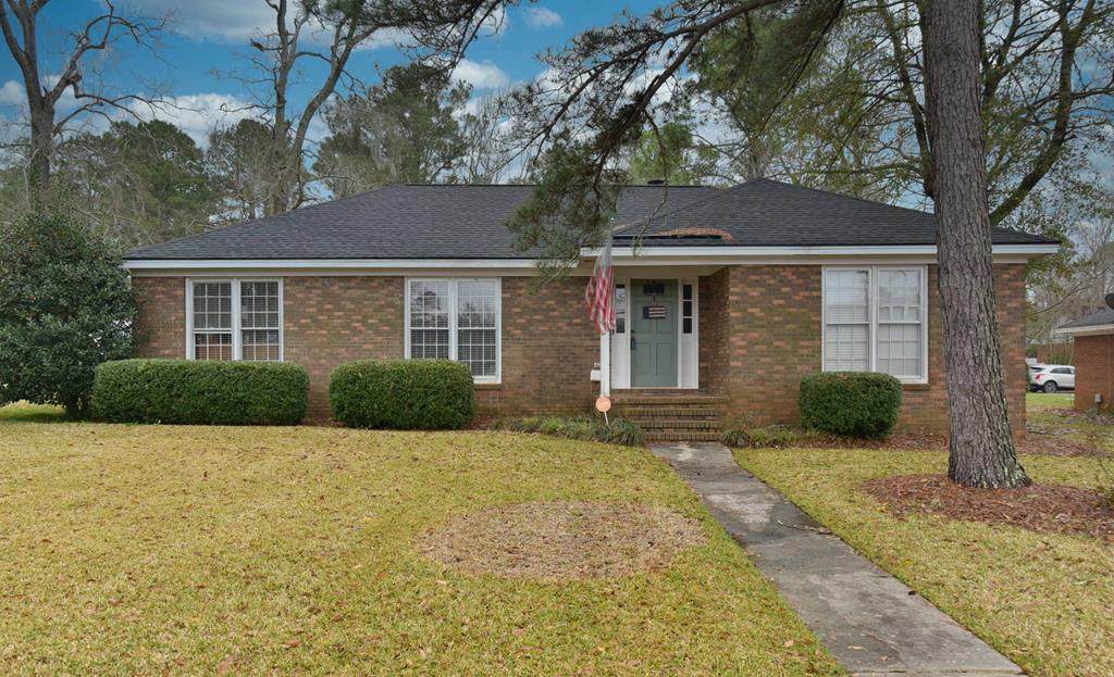 1711 Northwood Drive - Photo 1
