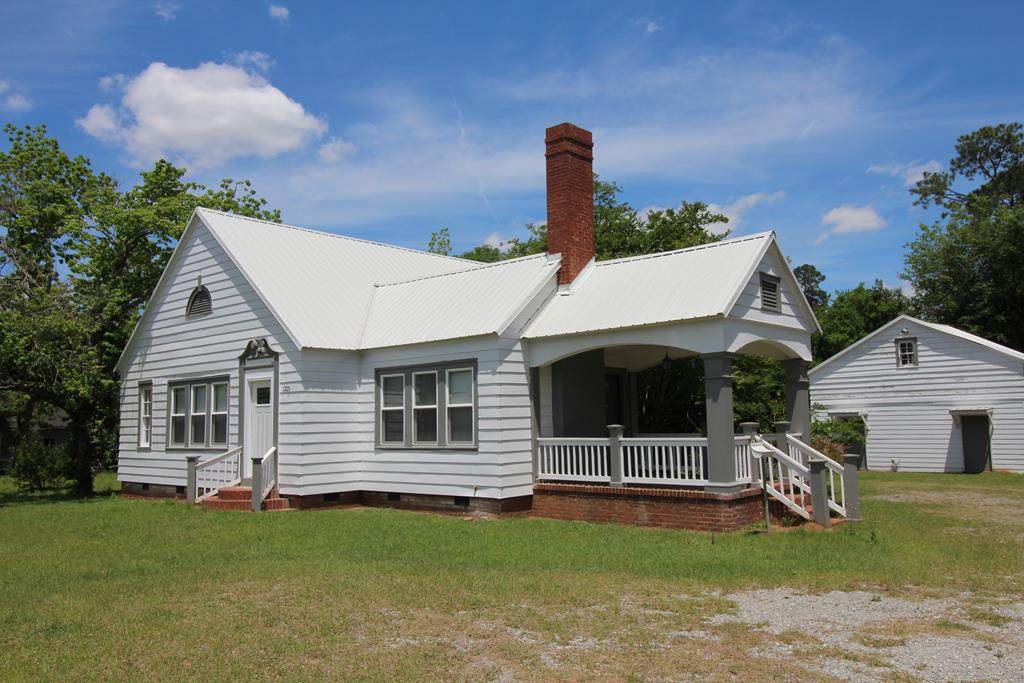 1213 Dawson - Photo 1