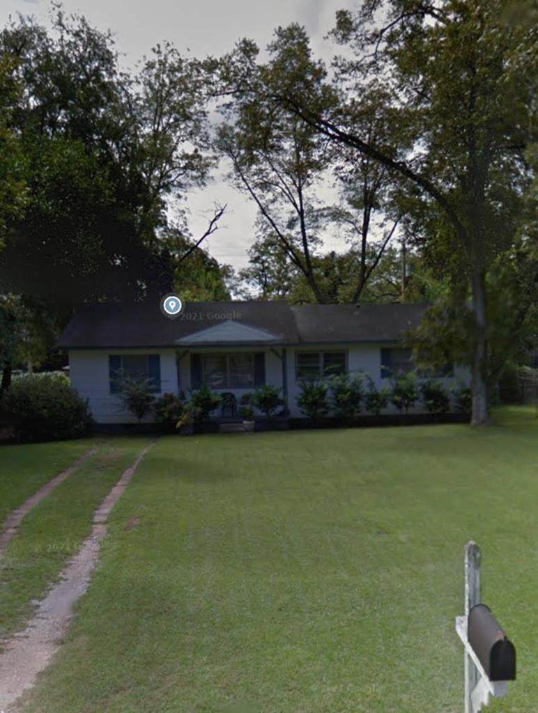 1904 Broad Avenue - Photo 1