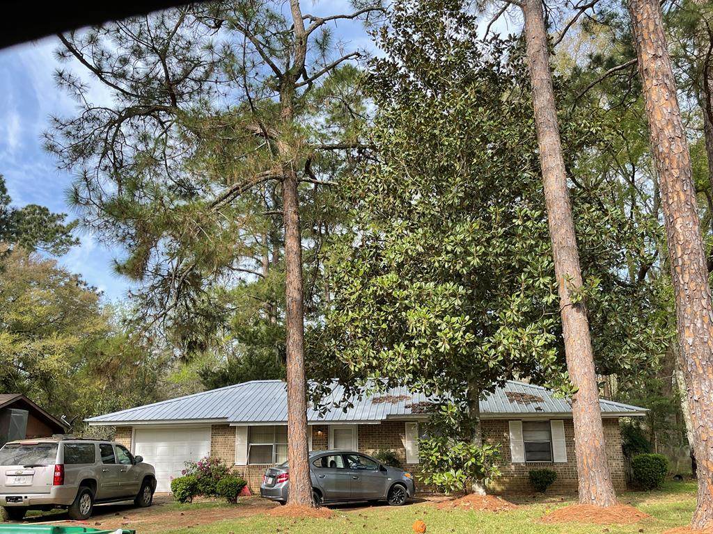 4811 Mustang Drive - Photo 1