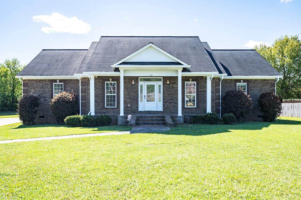 116 Oakwood Court - Photo 1