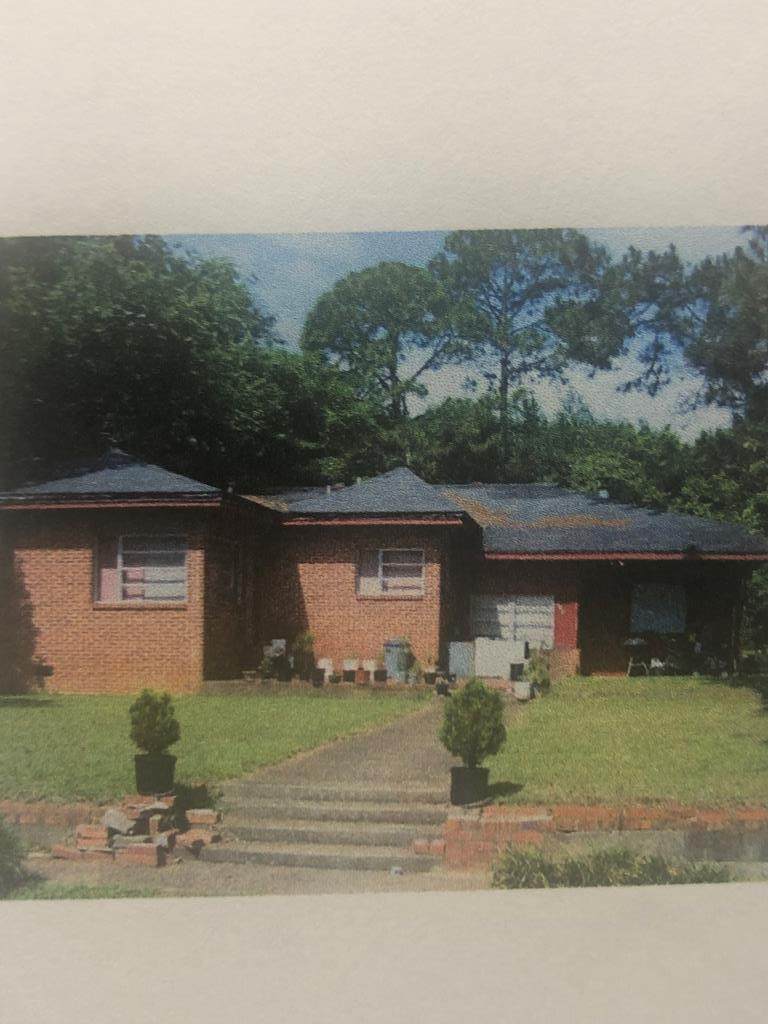 113 West St - Photo 1