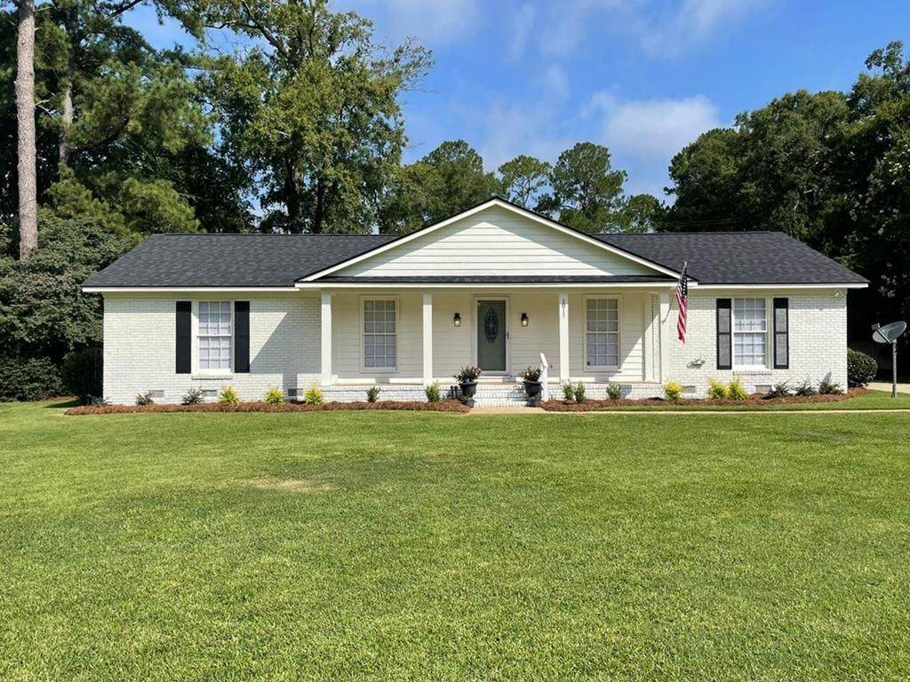 1811 Lullwater - Photo 1