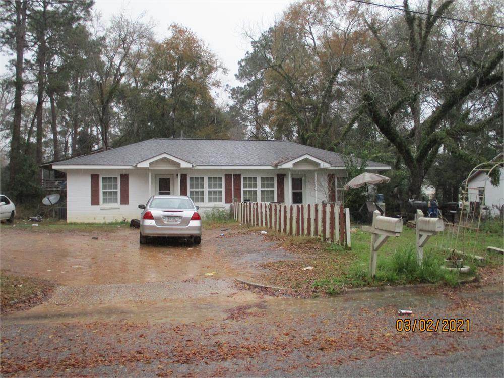 1531 Campbell St - Photo 1