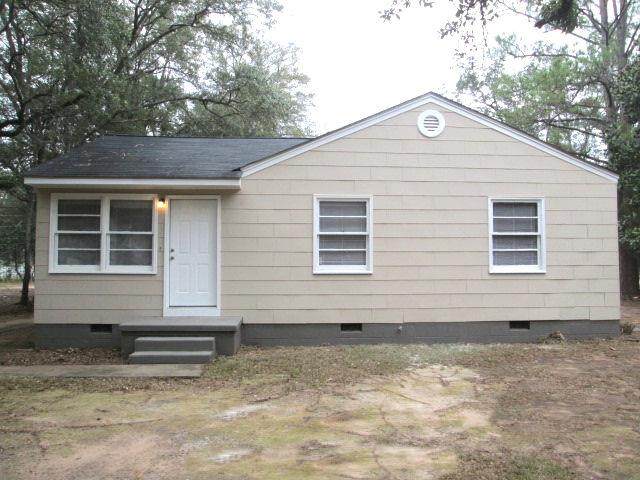1403 Avalon Ave - Photo 1