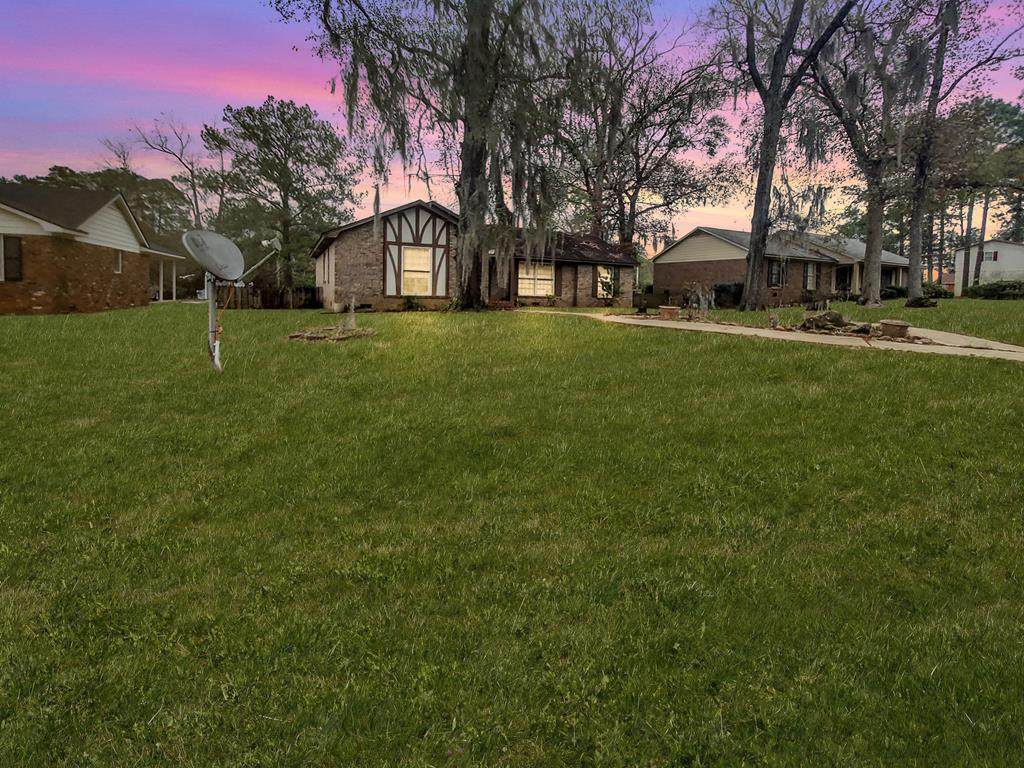 1508 Webb St - Photo 1