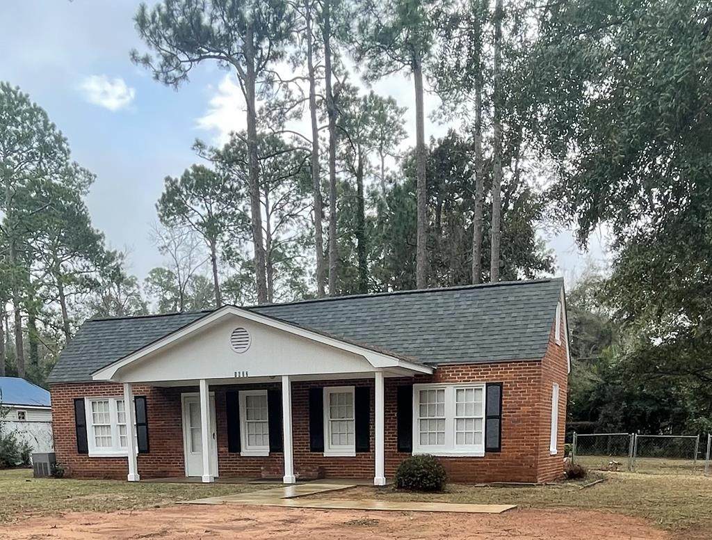 1622 Maryland Drive - Photo 1