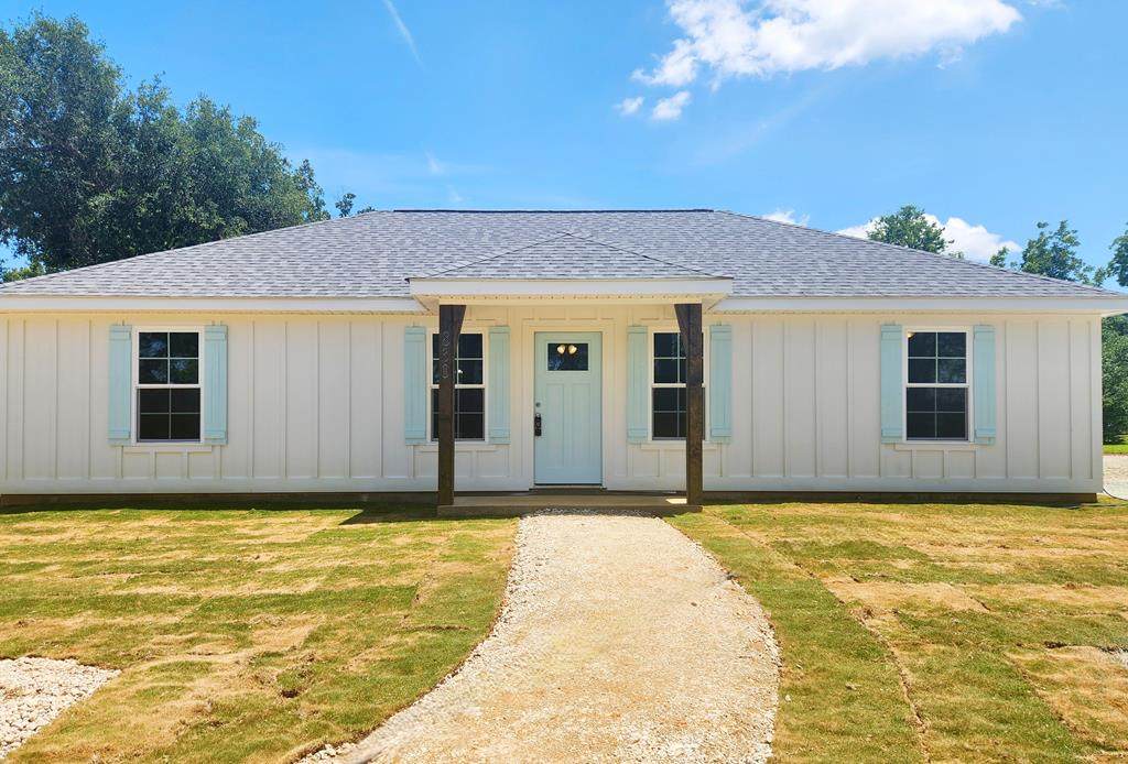 830 Holly Dr - Photo 1