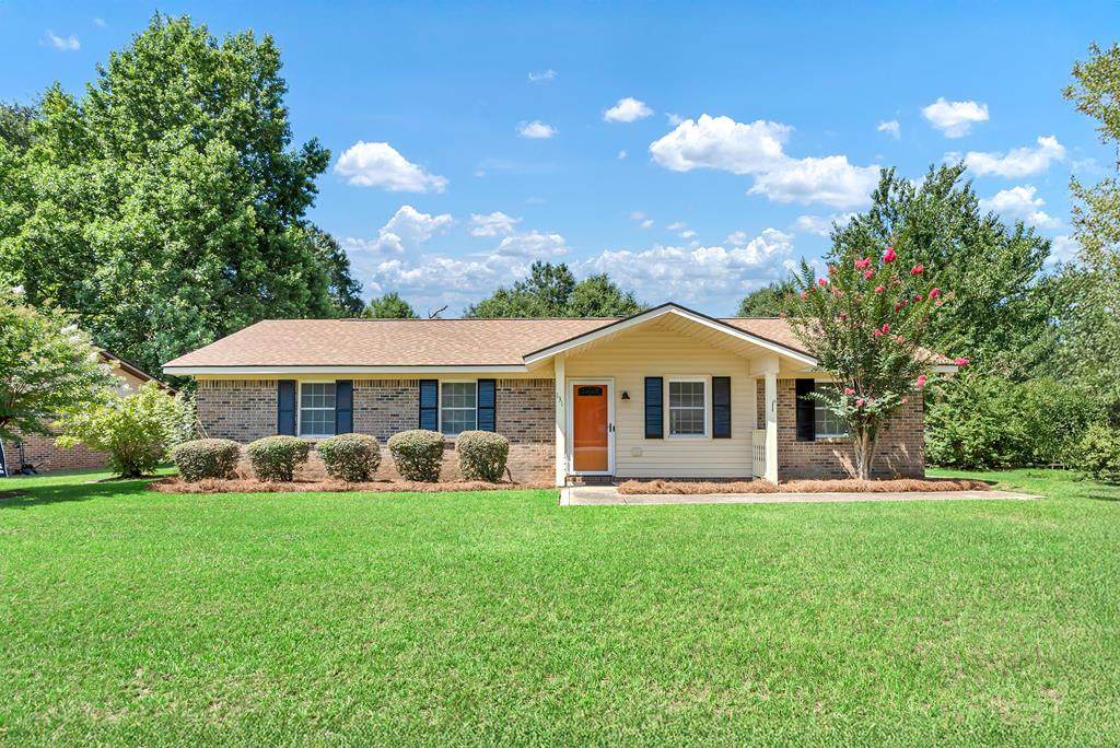 131 Creek Drive - Photo 1
