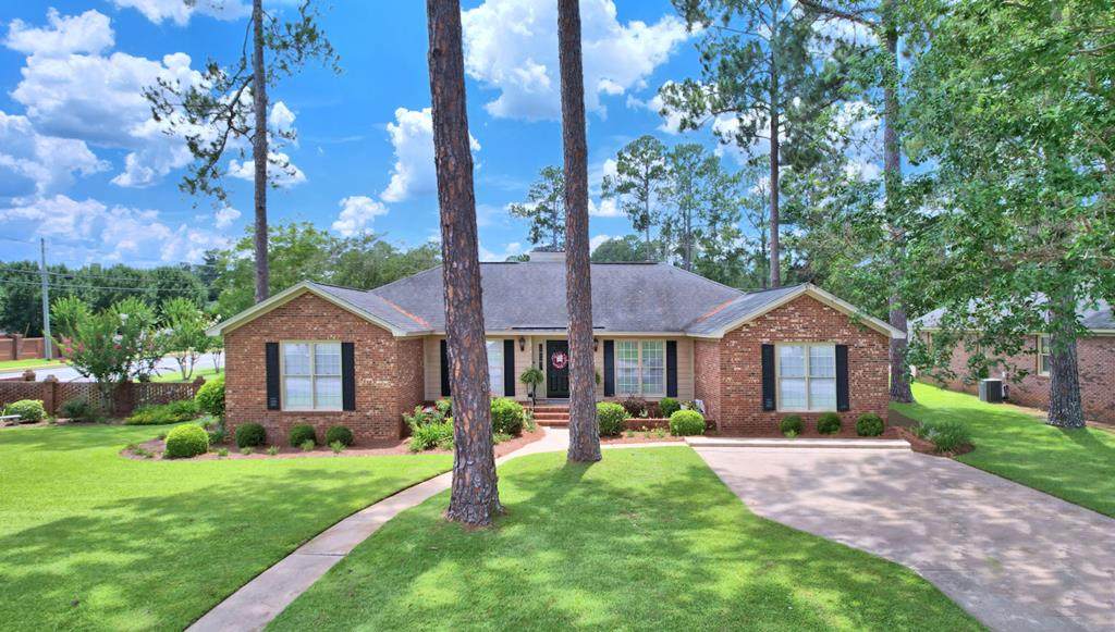 2300 Tuxedo Lane - Photo 1