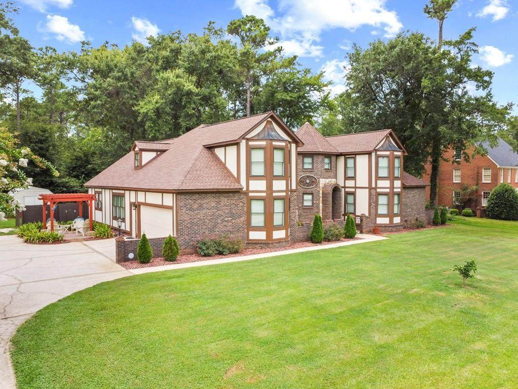 2511 Fox Ridge Dr - Photo 1