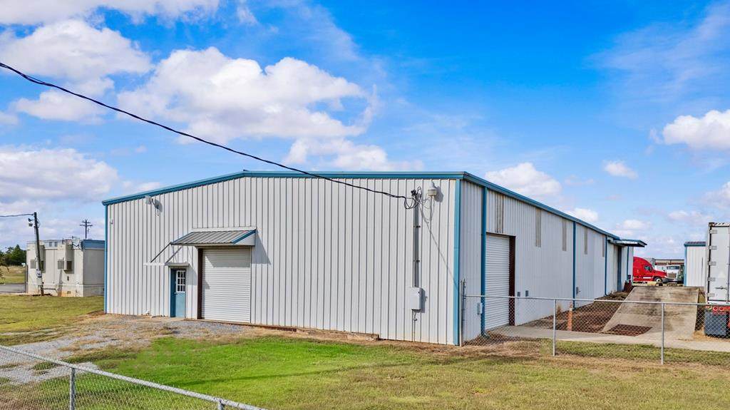 4200 Us Hwy 82 - Photo 1