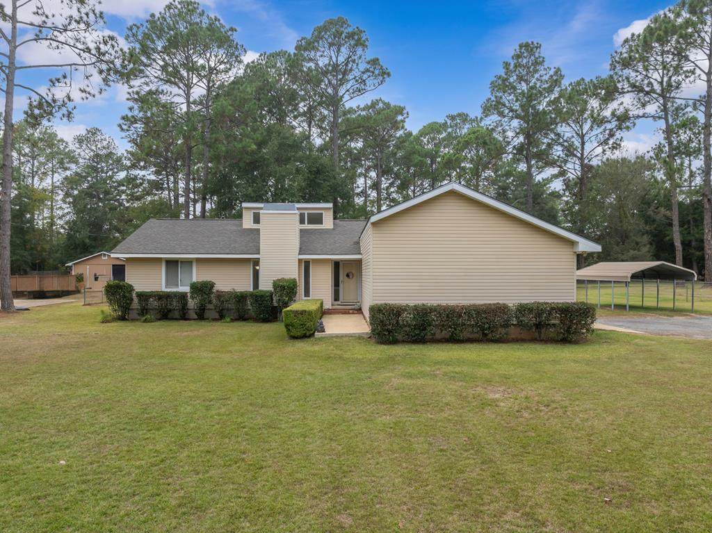 274 Doublegate Drive N - Photo 1