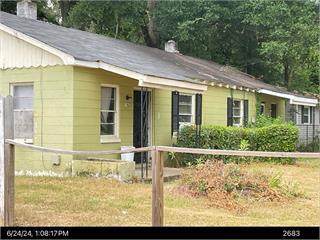 1108 Gordon Ave, - Photo 1