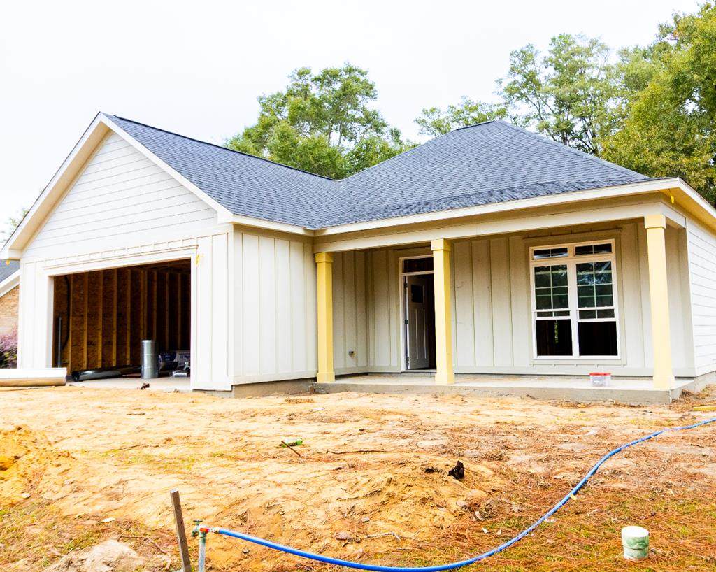 211 Saxton Place - Photo 1