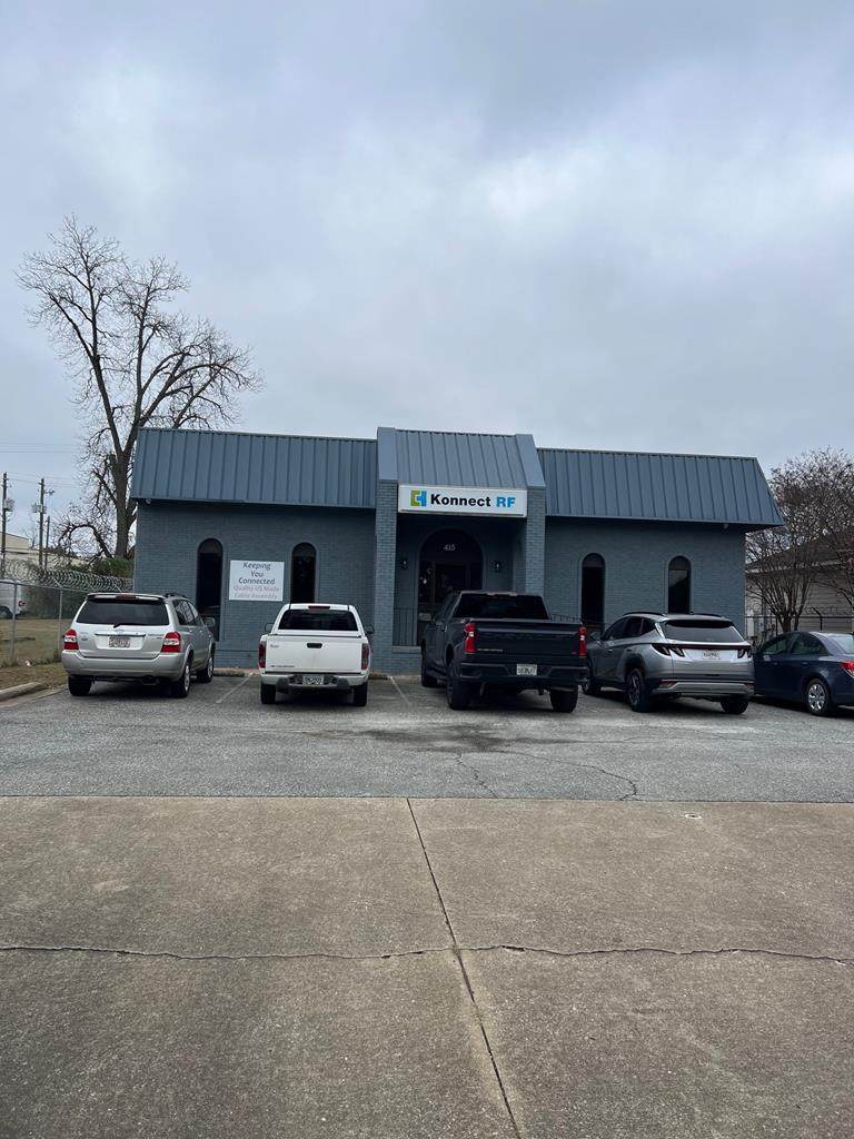 415 Flint Avenue - Photo 1