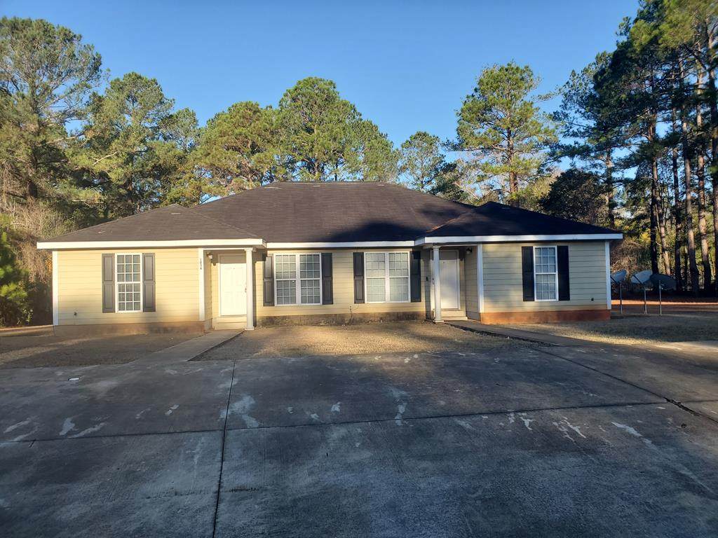 105 Embleton Court - Photo 1