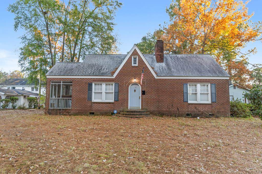 714 Third Ave - Photo 1