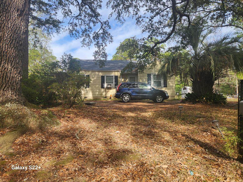 1307 Edgerly Avenue - Photo 1