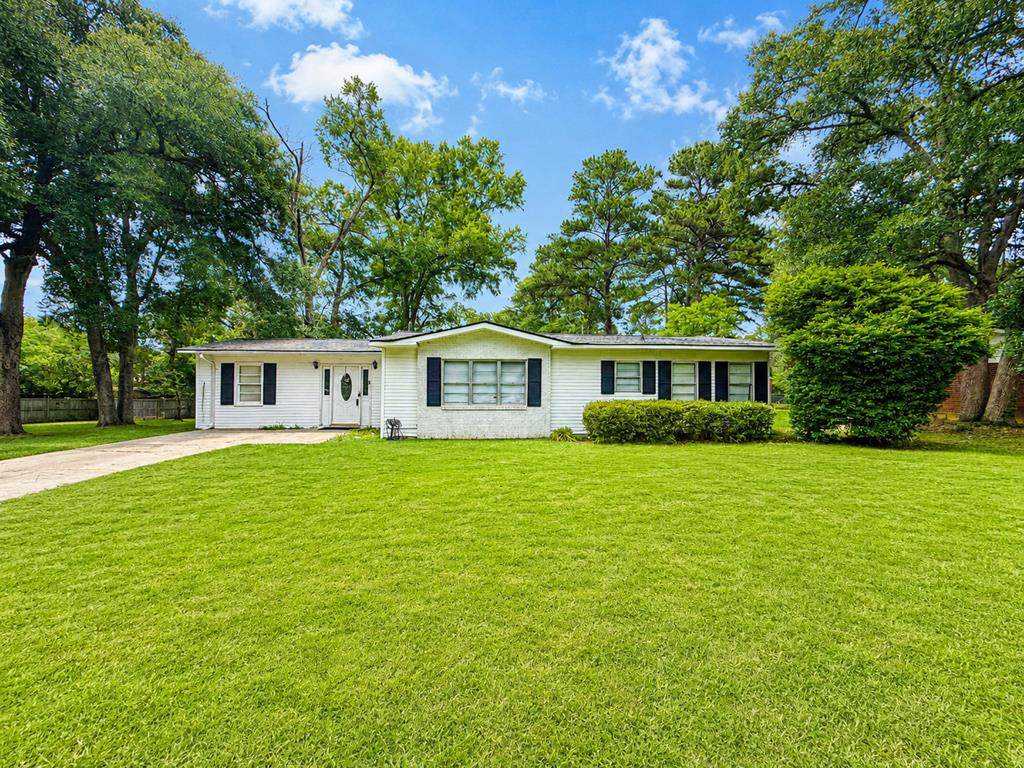 1203 Gary Avenue - Photo 1