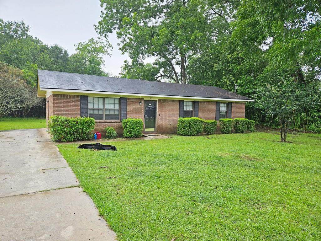 617 Geise Ave - Photo 1