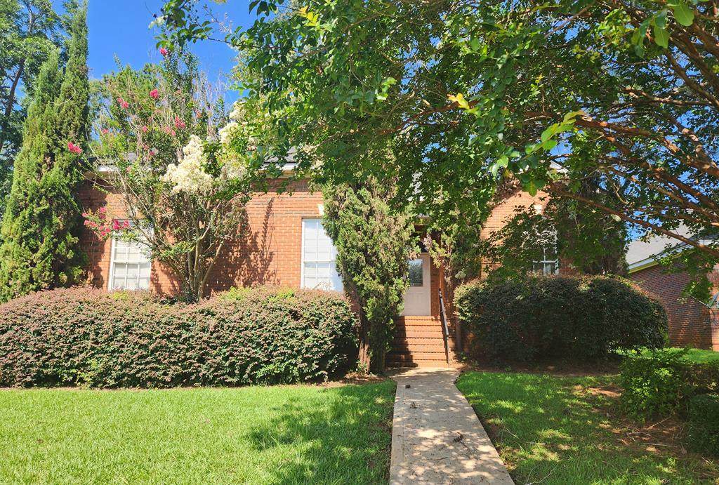 1817 Regalwood Drive - Photo 1