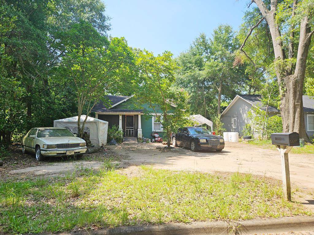 1308 Gillespie Avenue - Photo 1