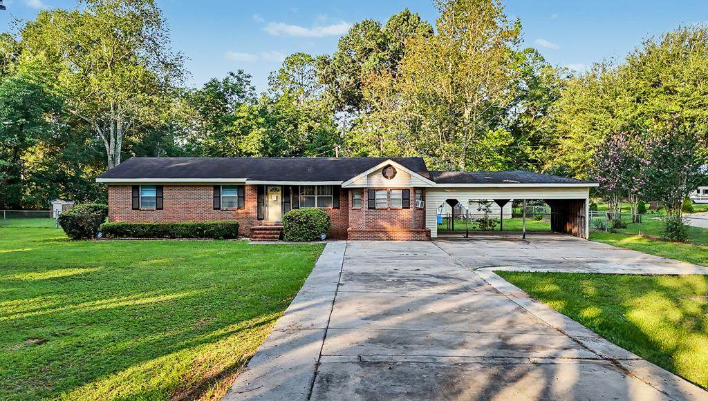 3211 Higgins Drive - Photo 1