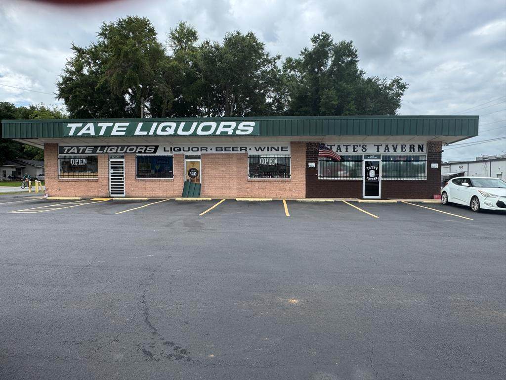 2424 Sylvester Highway - Photo 1