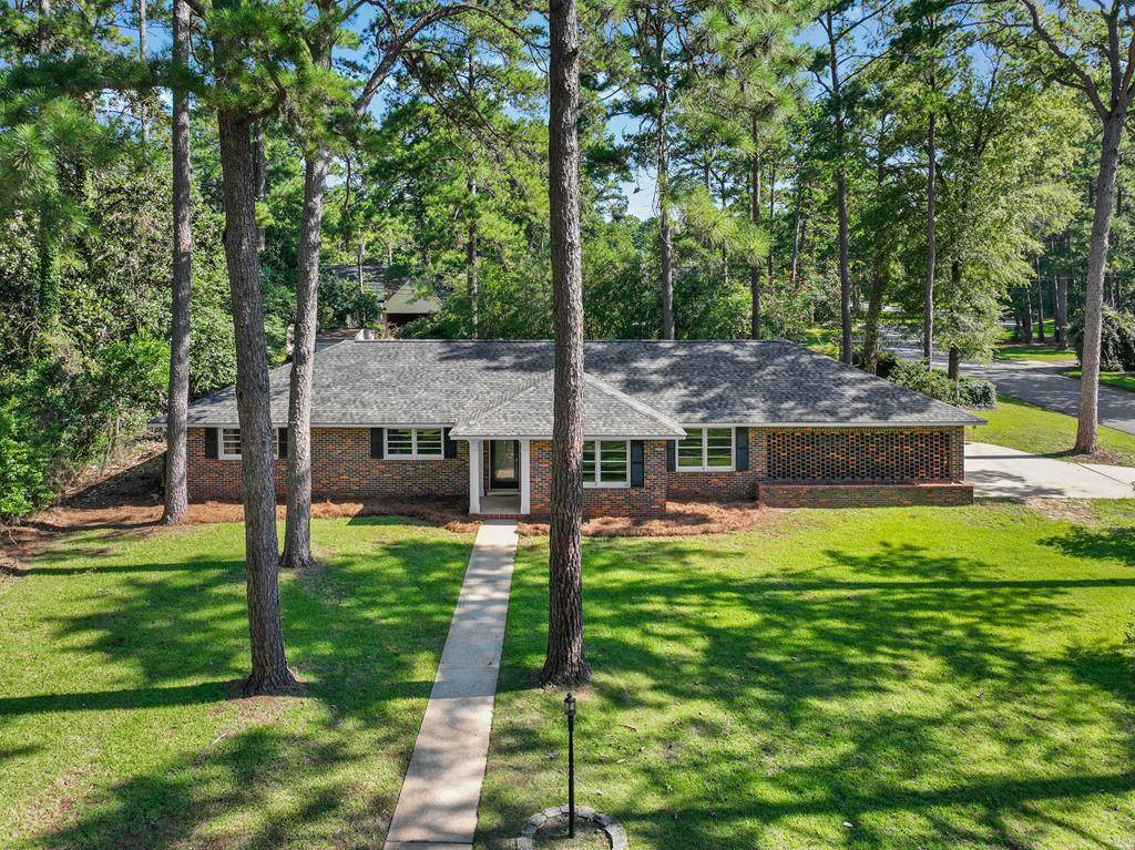 2501 Pheasant Drive - Photo 1