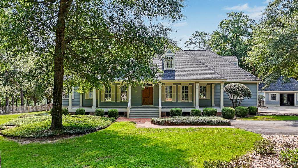 825 Forrester Pkwy - Photo 1